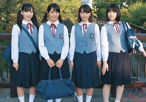 4人並べて肉便器！真面目な制服の女子校生を騙し性奴隷に貶める！