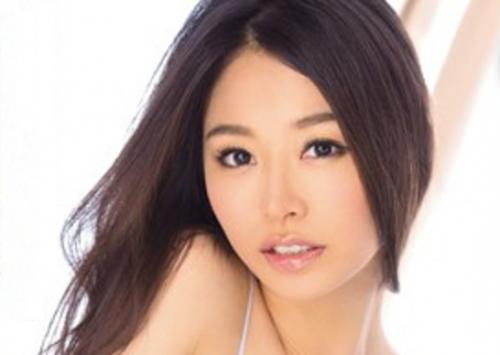 《夏目彩春》【最初で最後のガチ中出し】生チンポの卑猥な感触をたっぷり味わい最後はどっぷり中出し！