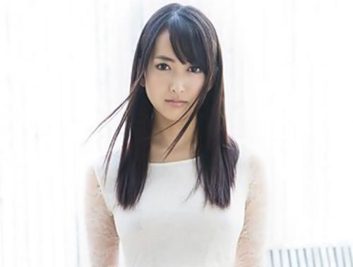 清楚な顔してマンコはボーボーのギャップがそそるハニカミSEXで激カワのお顔に射精！意外に巨乳の橘梨紗