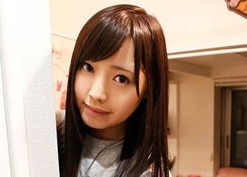 こんなにカワイイ顔して太ももでイッちゃうほどHなマンコの持ち主なんです！白瀬ななみ