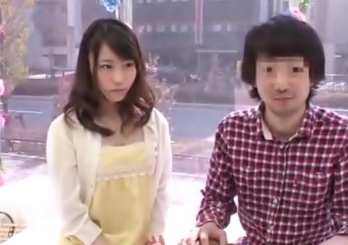 彼氏ともした事がない中出しSEXをする美人女子大生！大学の男友達が丸裸のJDに興奮し生ハメして膣内に大量射精！