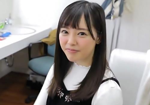 《小倉由菜》最近、中出しSEXを解禁した小倉由菜のAVデビュー作！清楚な優等生のロリ美少女がまさかのAV出演！