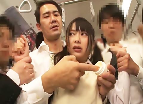 《中出し痴漢》『何なのソレ！？』媚薬をマンコに塗られ理性崩壊！男たちに次々に中出しSEXされ絶頂する美人JK！
