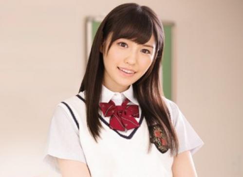 《橋本ありな》激カワjkが教室で乱交セックス！清楚で可愛い顔した女子校生が全裸になり男達と乱れまくる！