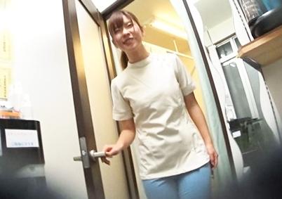 《人妻ナンパ》『いっぱい中に出たね♡』美人整体師を必死に口説き生ハメしたら超エッチ好きの絶倫女だったｗｗ