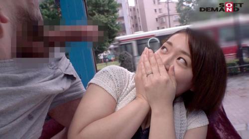【マジックミラー号】ぽっちゃり美人妻　発情した美熟女が久々の勃起チ○ポに触れて淫乱大開放！久々のフル勃起チ○ポを堪能