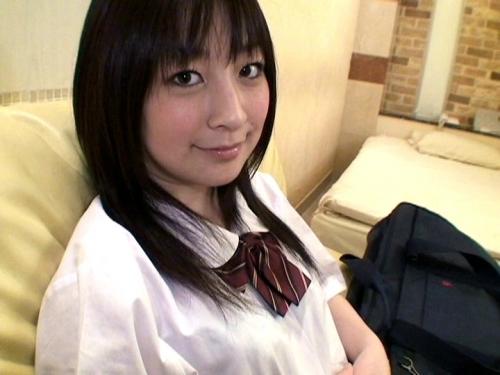 【援交】セーラー服のギャルとホテルで円光　出会い即、SEX　ワリキリ交際。チンコをズブリと捻じ込む