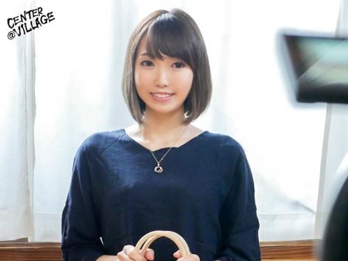 【古瀬唯】初撮り人妻ドキュメント　冷たく罵られることで快楽を得られる特殊な性癖の熟女　主婦人生最高に淫らで下品なエロ映像