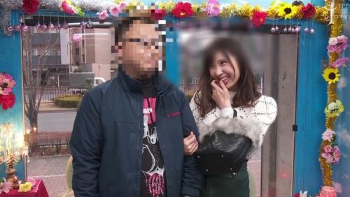【マジックミラー号】ナンパされたカップルの彼女が騎乗位でイカされる！