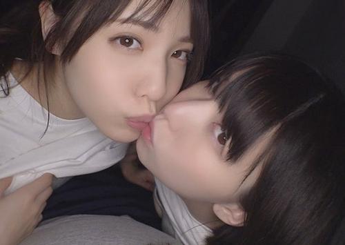 レズビアン女子が集う部屋にM男！ 甘美な罠にはまり、朝まで小悪魔たちに弄ばれる！