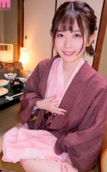 地味で内気な会社の部下は従順な愛人… 初めての不倫温泉旅行で嬉し恥ずかしイチャラブSEX 水卜さくら