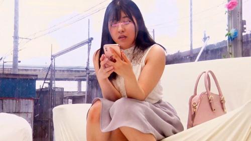 MM号からの脱出 女子大生の友情数珠つなぎ企画 友達を30分以内に電話で呼び出し‘身代わり’にして密室から脱出せよ！制限時間を過ぎたらデカチン即ハメ！ 3 イってもやめない激ピストンで友達が来るまで生中出しは終わらない inザ・マジックミラー