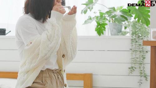 ていねいな暮らし、ていねいなセックス。無印な女の子。AV debut 宮森みすず