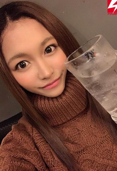 SNSで見つけた海外在住ハーフ美女ナンパAVデビュー