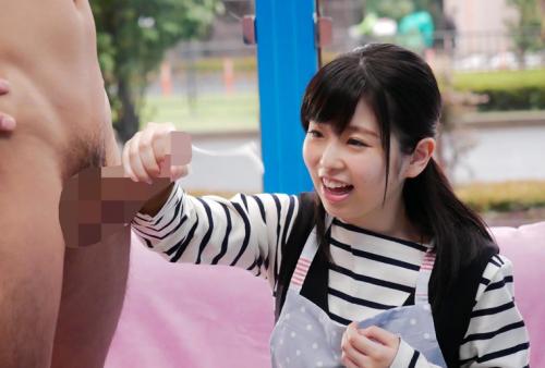 悩める早漏男子を救う美人保育士＆美女ナースの敏感キャリングセックス！
