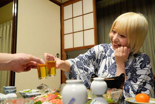 内緒でエグいサービスしてくれたメンズエステ嬢を温泉旅行に誘って生ハメしたら何度も求めるヤリマンだった VOL.4