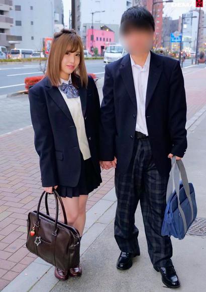 【挑戦！女子大生限定】マッサージ師のチンポを当てて賞金ゲット！マジックミラー号で人生初の快感に興奮！