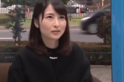 ＜人妻ナンパ＞美人で可愛い奥様にチンポを挿入してハメ撮り！！MM号で欲求不満な人妻の性欲が爆発＜素人モデル＞