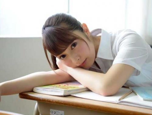 【成宮りか】激かわハーフ極上色白美女の制服姿がエロすぎて激ピス中出しセックス！