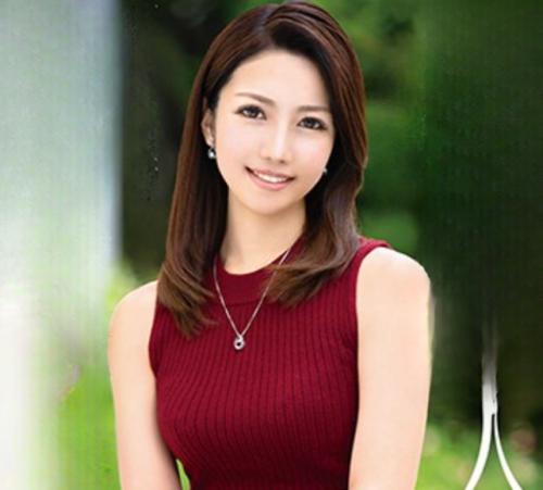 【人妻の淫らな性交】スレンダーなパイパンボディのモデル女性！見かけによらず、淫乱な行為を繰り広げる！