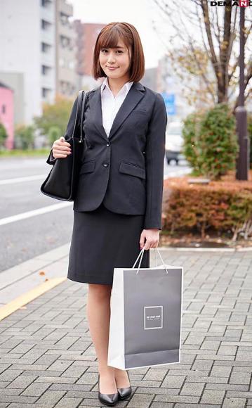 マジックミラー号 どうしても内定が欲しい就活中の女子大生はセクハラしまくりの変態面接でも受け入れてくれる！？ 就職活動を頑張る女子大生4名に中出ししちゃいました