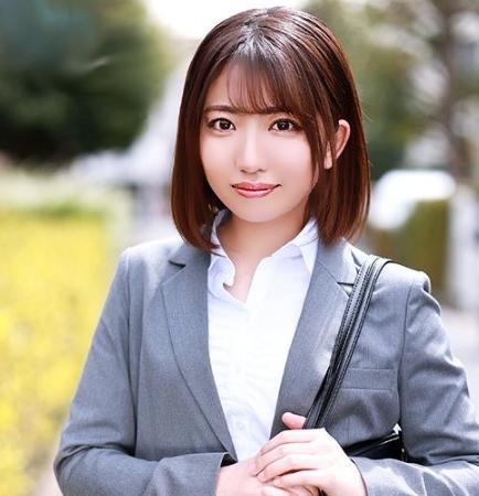 【AV初登場】変態九州美少女が知らない男にセックスを見られる快感を求めて参戦！