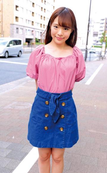 パンティ素股で赤面発情！生中出しの女子大生！恥ずかし汁まみれで、結局つるんっと入ってしまう！