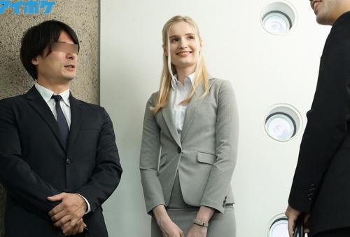出張先相部屋NTR 絶倫の上司に一晩中何度もイカされ続けたブロンド女子社員 一晩で8発もの精子をそそがれる絶倫寝取り性交映像！ エマ・ローレンス