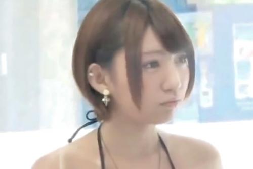 マジックミラー号のプリティなロリ美少女に生中出し！！エッチな神動画！！＜素人＞