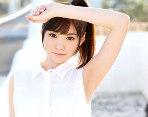 ドッキドキ！美少女19歳AVデビュー！ワクワク初撮影で感じまくり！