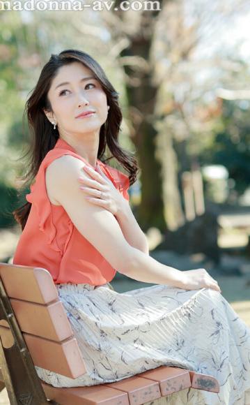40歳になってもオンナとして美しく輝きたい―。 春谷美雨 40歳 AV DEBUT