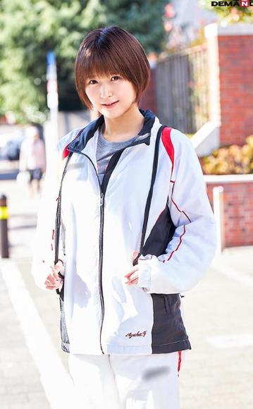 「童貞くんのオナサポしてくれませんか？」体育大学生が筆おろしに挑戦！