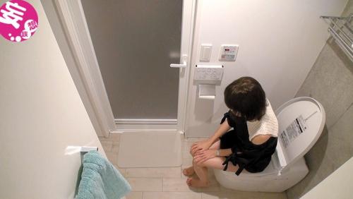 イケメンがナンパした女性を自宅に連れ込み、隠し撮りしながらSEX!