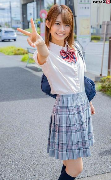 マジックミラー号 女子○生×センズリチ○ポ ドキドキ相互オナニー鑑賞会 自らの手でヌメヌメに仕上げた未熟マ○コに目の前でシコッた勃起チ○ポを挿入！ 4名全員大量顔射フィニッシュ！