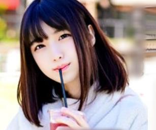 【美少女教育実習生】問題になった可愛すぎる顔面偏差値！生徒にモテまくるスレンダー美女