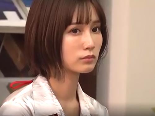 小島みなみ 会社にいるお局様が飲み会で可愛かったのでホテルでヤリまくった件
