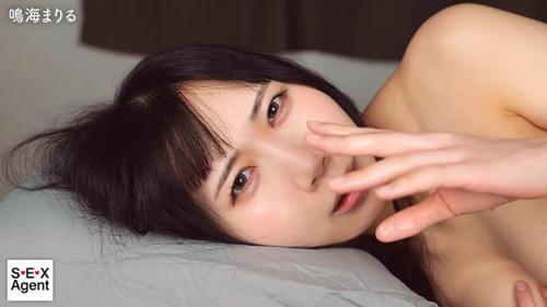 隣で添い寝しながら囁きオナニーをする女の顔2