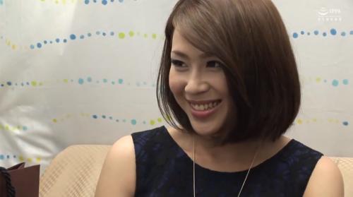 【軟派即嵌】清楚美形人妻がみるみるその気にっ！「アァ～ッ！すっごい入ってるっ！もっと突いて、もっとっ！！」