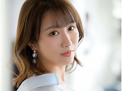 【人妻×デビュー】若妻アナウンサーが初登場！地方局発の美貌のスレンダー主婦が大胆にカメラ前で魅せる快楽の刹那