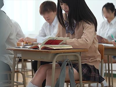 【JK×隠し撮り】かなりかわいい美人ちゃん！やっぱり制服姿の若い匂いがする娘さんはたまらない！犯しまくっちゃう！www