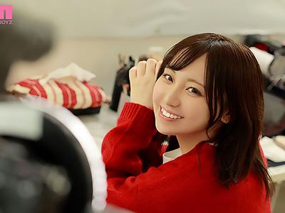 【デビュー作品】陽気な現役女子大生の美少女が全裸で挑む濃密な性交に溺れる瞬間！ｗｗｗ