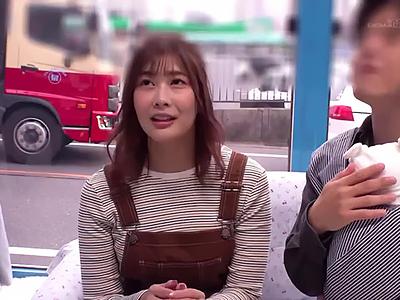 《マジックミラー号》巨乳人妻さん外に夫とお子さん待たせてガッツリパコして膣内射精がクソエロいっすｗｗｗ