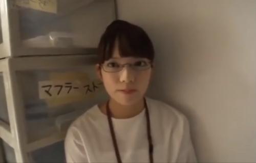 眼鏡をかけた可愛いSOD女子社員のフェラ！セックス！雰囲気も顔も体も可愛すぎる