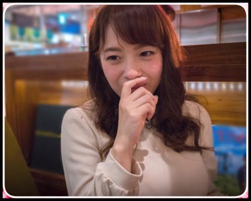 ナンパした人妻とカフェや居酒屋で欲求不満を紐解き口説いていく❗　心を許した人妻は乱れまくりの楽しみまくり中出し❗