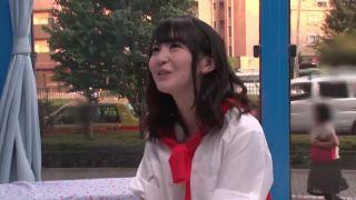 [マジックミラー号]態度ではちょっと恥ずかしい雰囲気を出しているけどやる気満々の女の子！貧乳だけど美人！