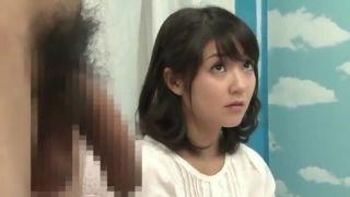 「女性経験の少ない男性にオナニーのお手伝いをしてくれませんか？」最後は性格が良すぎて筆おろしまでお付き合い！