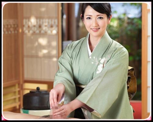 ち〇ぽを扱い方にも流派があるそうです❗　手淫・口淫・極上射精の流儀とは手淫・口淫時の音を楽しむこと❗