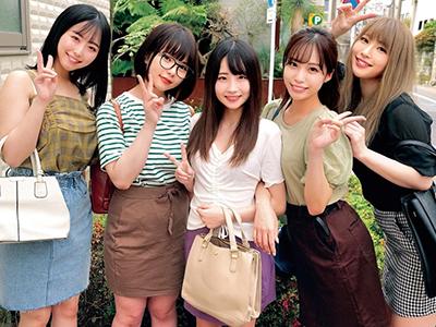 【素人×乱交】杭打ち騎乗位で早抜きバトルをする仲良し女子大生さん5人組が親友の前で腰振りながら乱交ファックｗｗｗ