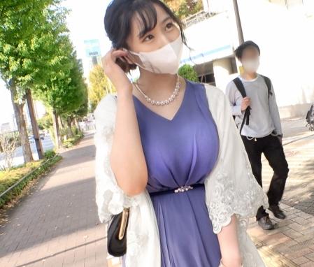 【素人ナンパ】『結婚式帰りの女はヤレる！？』28歳のユルフワ系美女は脱いだらド迫力ボディだった？！