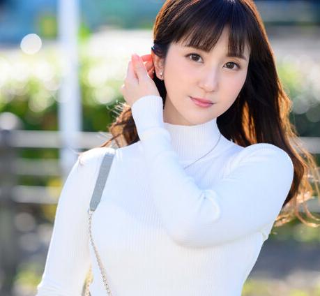 【AVデビュー】美人過ぎる心優しい介護士がデビュー！？三十路とは思えない美貌とスタイル抜群の人妻！？